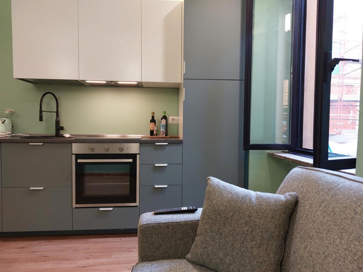 2 Via Fabio Mangone Apartment Milano Ngoại thất bức ảnh